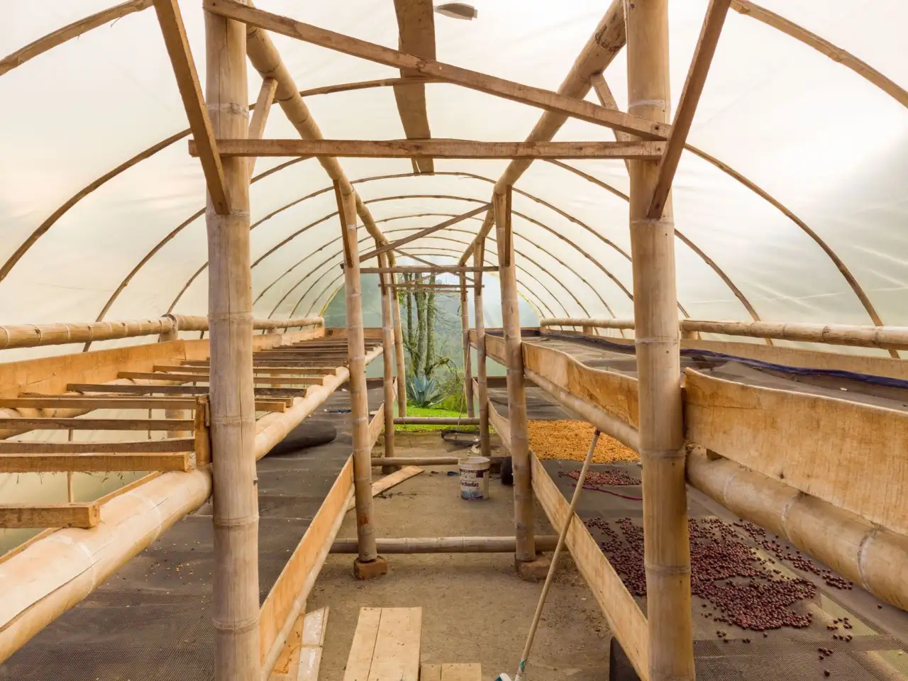 建筑装饰工程全屋定制方案：从设计到落地的标准化流程解析